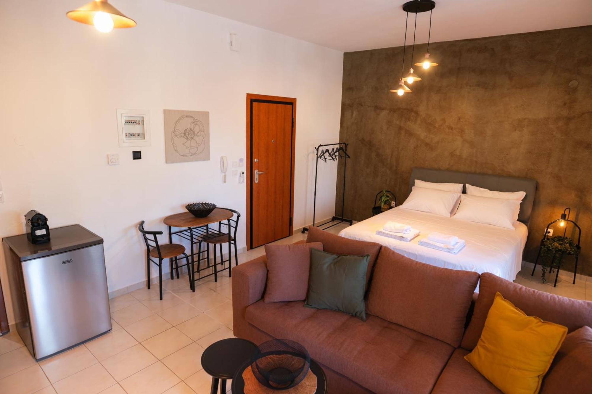 אלכסנדרופולי Gardens Of Babylon Suite By Heaven'S Hall Luxury Suites מראה חיצוני תמונה